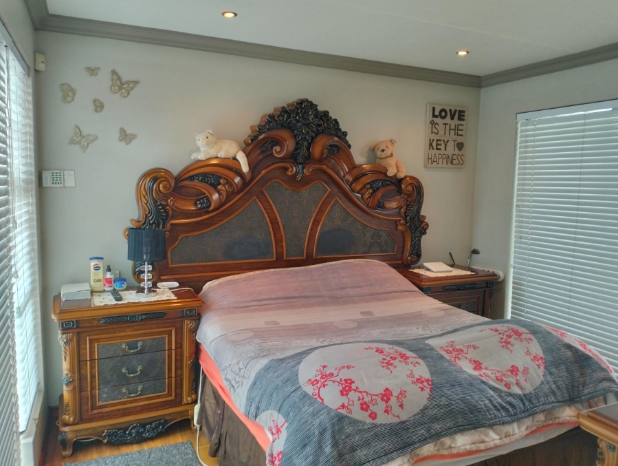 3 Bedroom Property for Sale in Reebok Western Cape